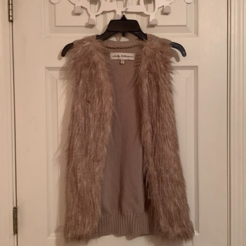 Faux fur vest